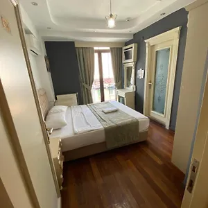 la-petite-maison.istanbul-turkeyhotels.com/